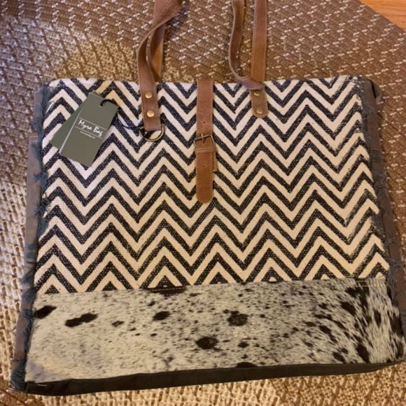 Myra Bag Handbags - Myra Bag | Weekender Bag NWT